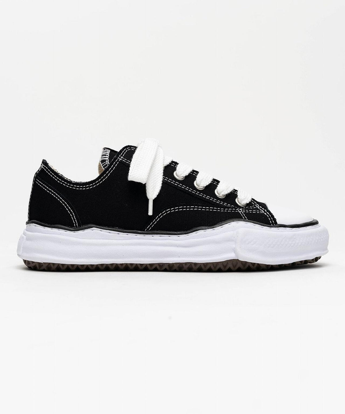 Maison MIHARAYASUHIRO/PETERSON OG Sole Canvas Low-top Sneaker 