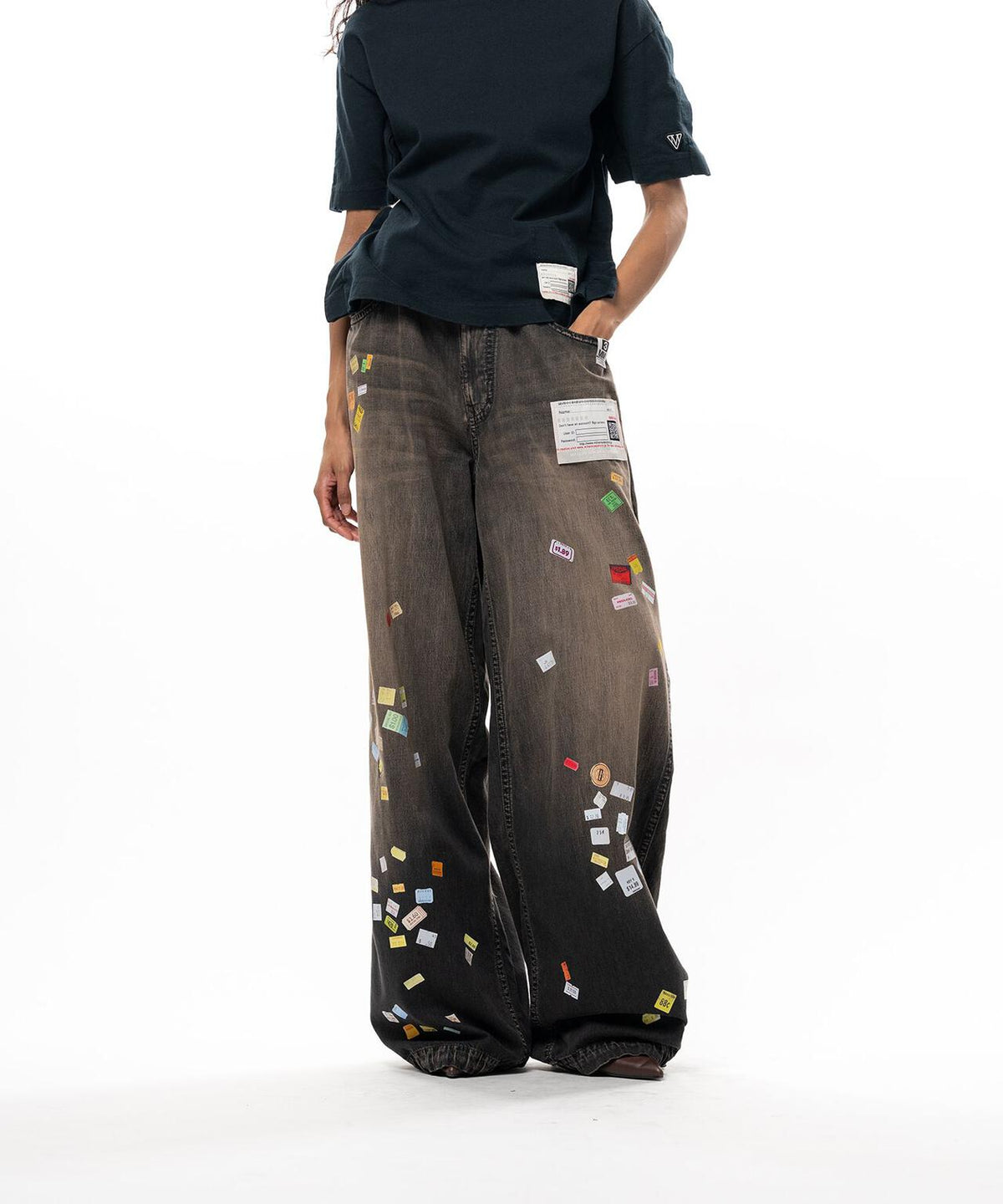Maison MIHARAYASUHIRO/PRICE STICKER PRINTED WIDE DENIM PANTS