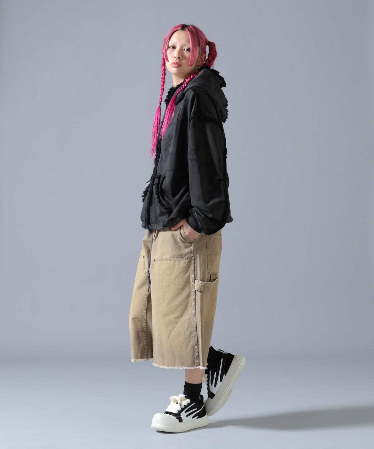 FR(13)NDS/フレンズ/Duck Studs Shorts