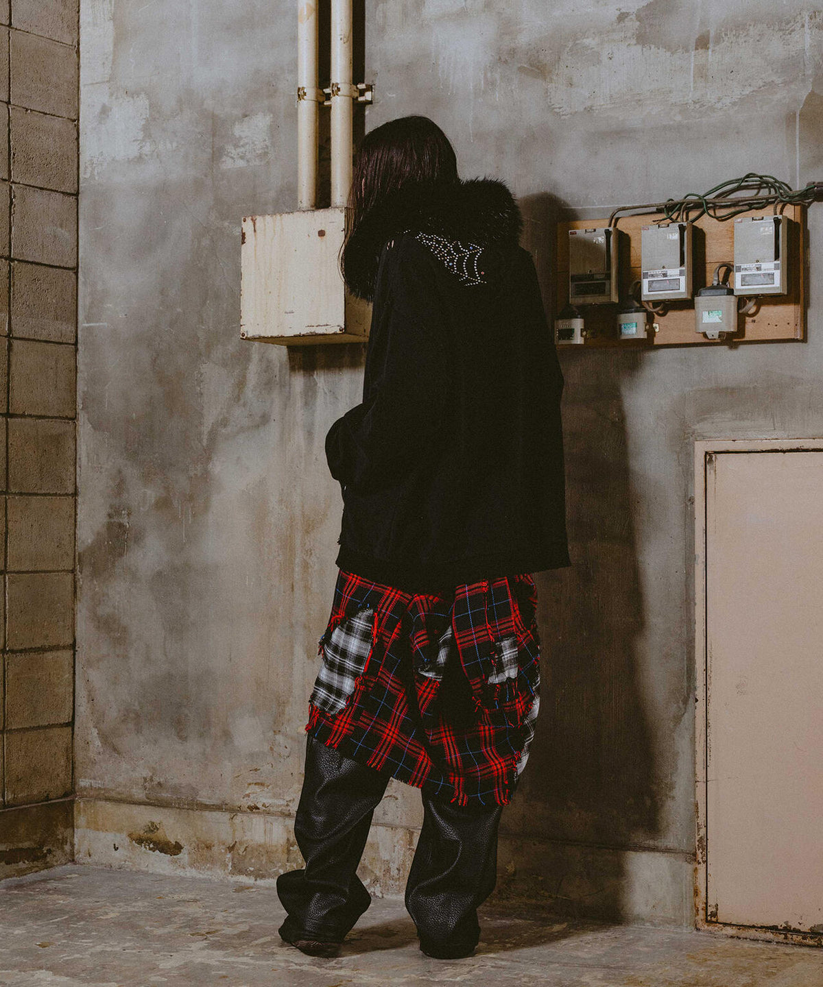 FR(13)NDS/フレンズ/FUR HOODIE