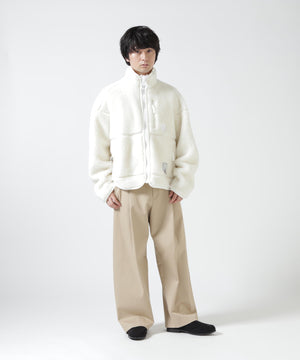 177cm B:81 W:72 H:88 着用サイズ：46