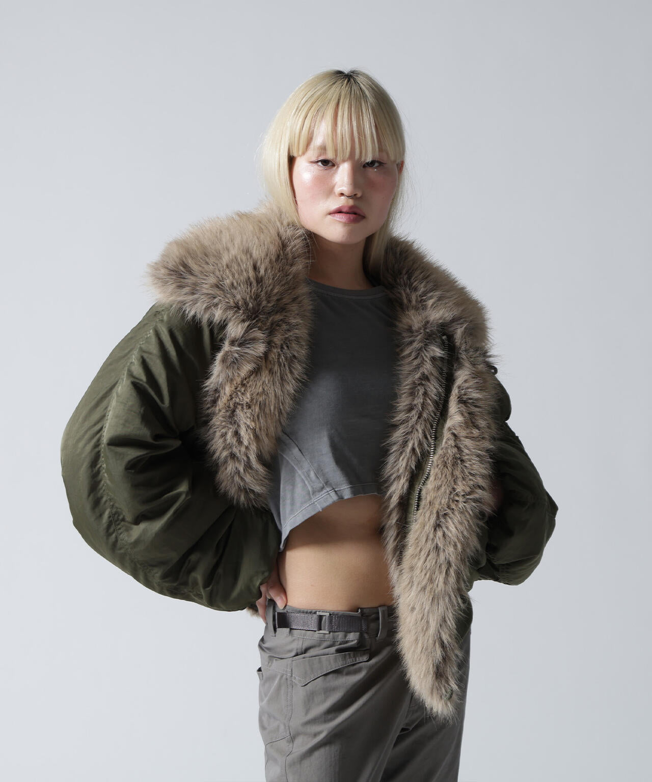 FR(13)NDS/フレンズ/REVERSIBLE FUR NYLON BLOUSON