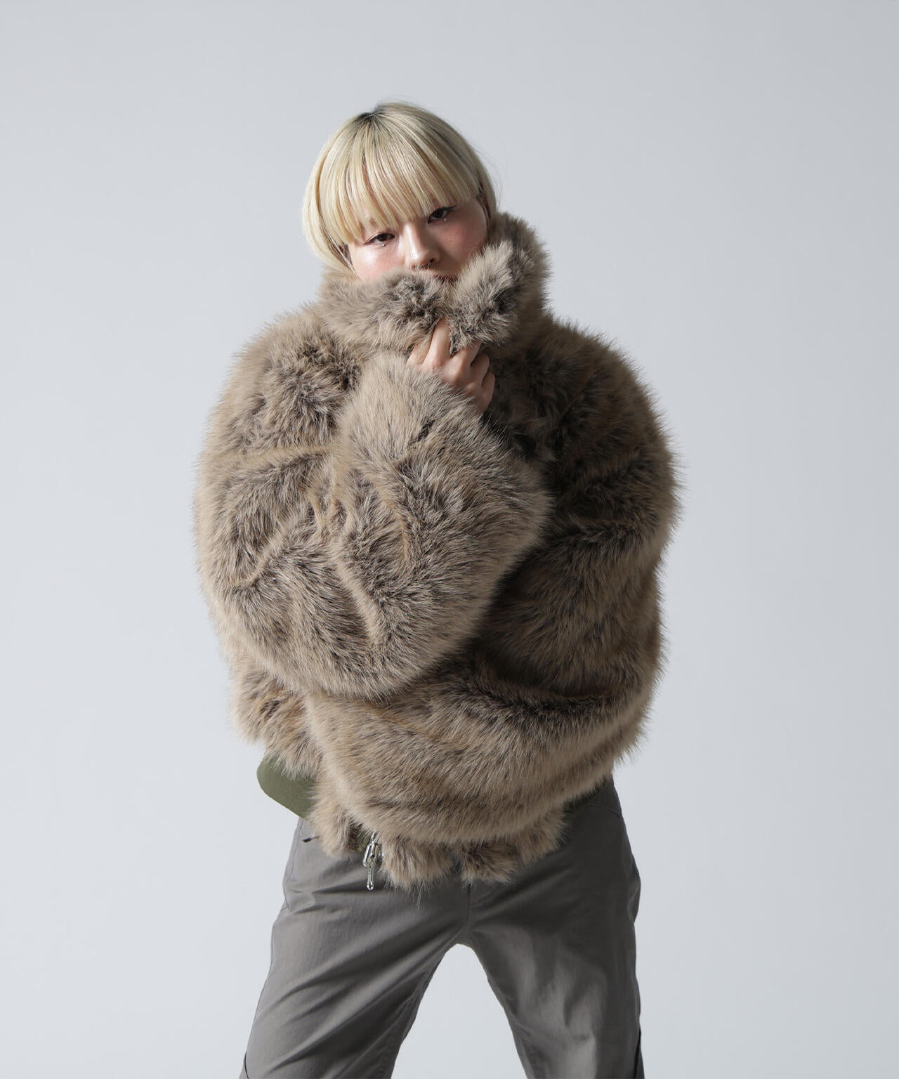 FR(13)NDS/フレンズ/REVERSIBLE FUR NYLON BLOUSON