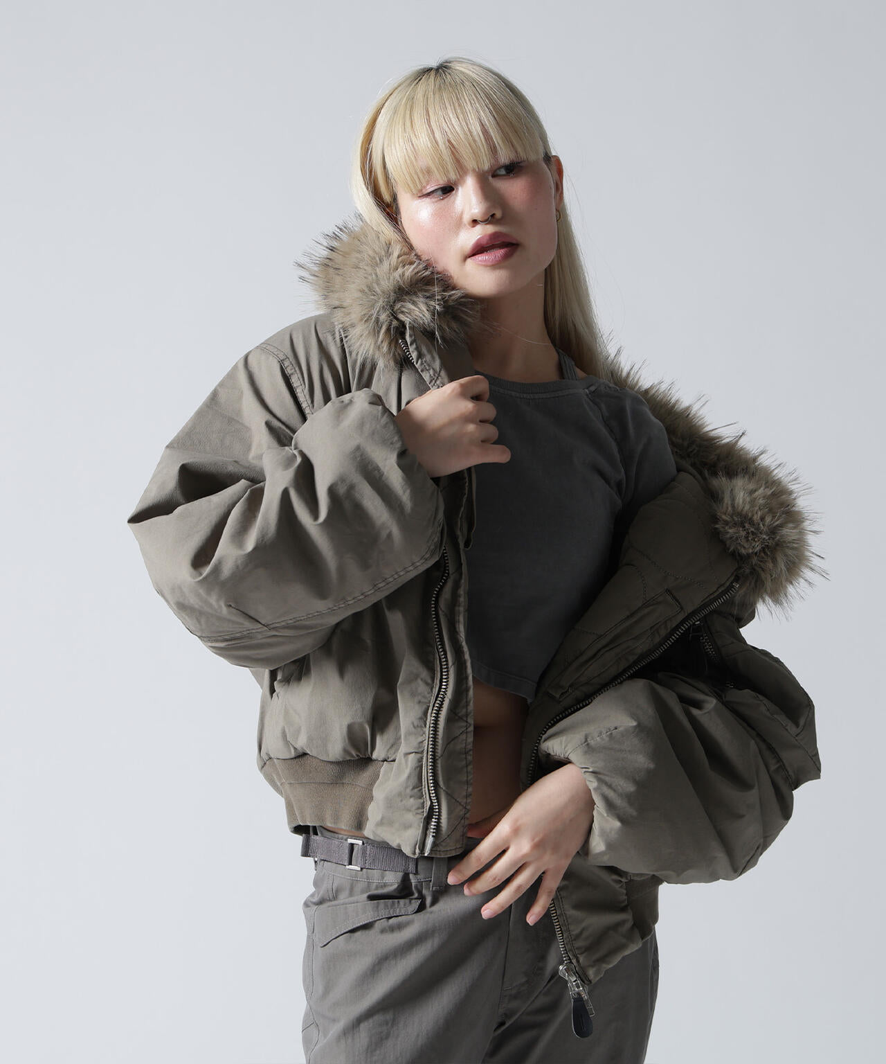 FR(13)NDS/フレンズ/COTTON NYLON FUR BLOUSON