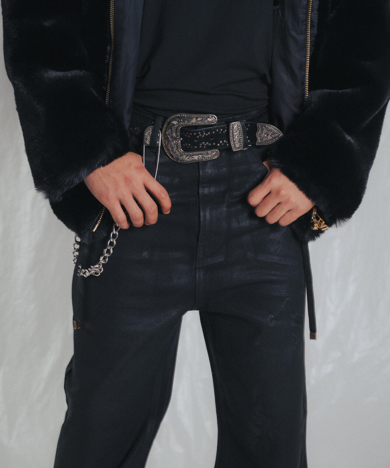 FR(13)NDS /フレンズ/BLACK COATINGFLARE PANTS | ROYAL FLASH