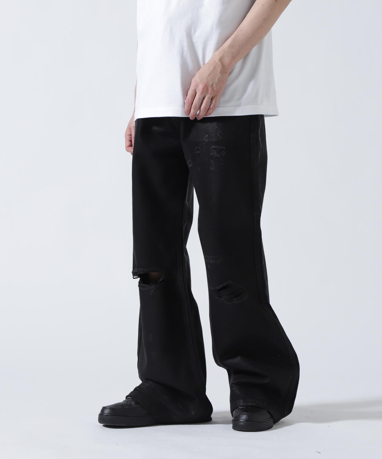 FR(13)NDS /フレンズ/BLACK COATINGFLARE PANTS