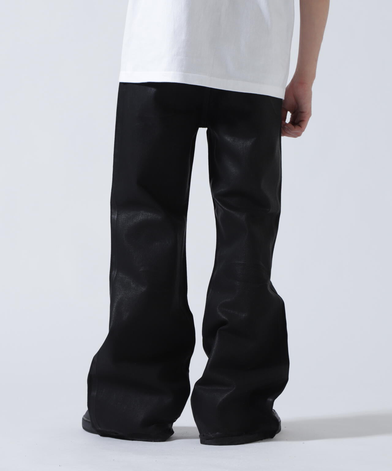 FR(13)NDS /フレンズ/BLACK COATINGFLARE PANTS