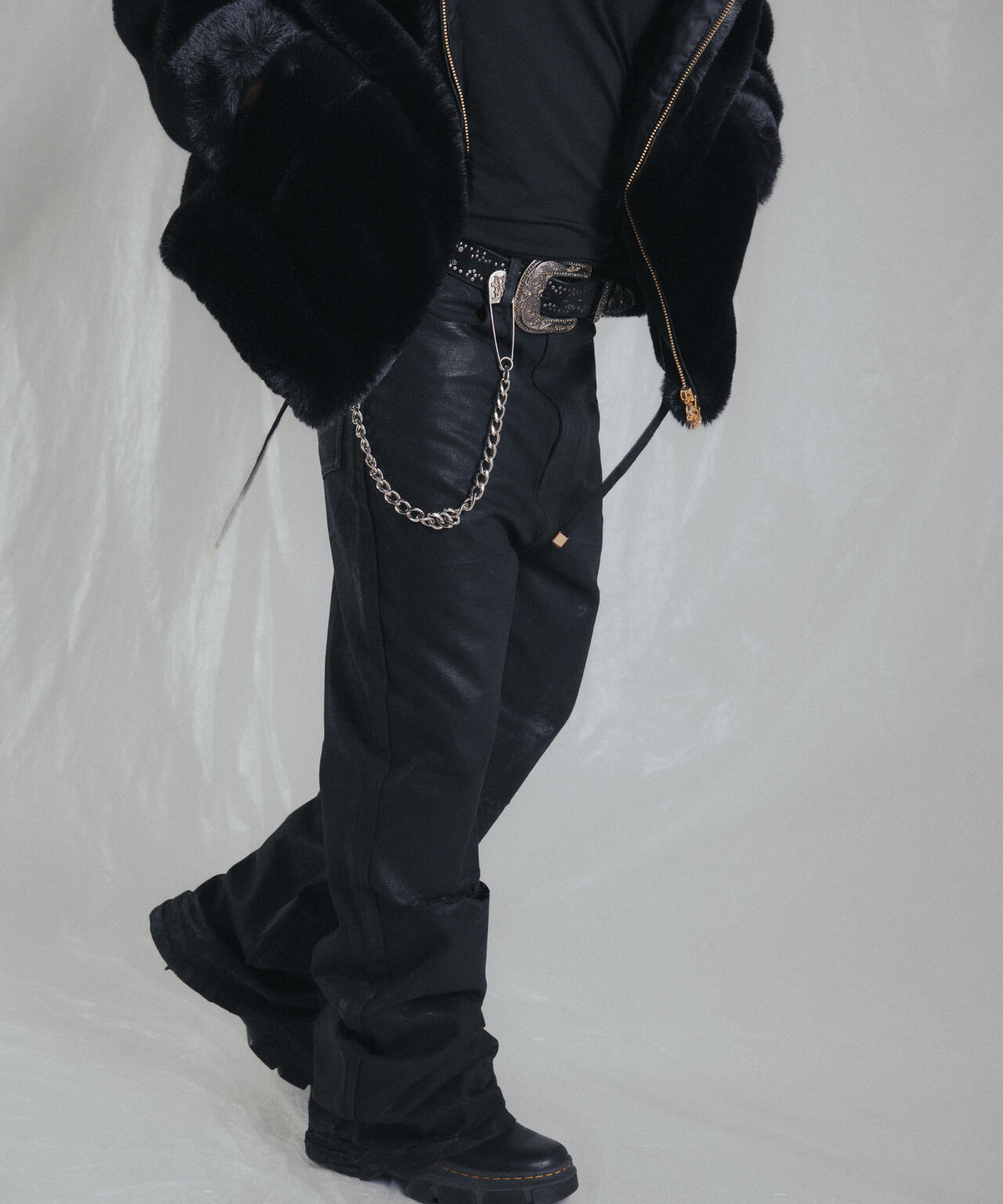 FR(13)NDS /フレンズ/BLACK COATINGFLARE PANTS | ROYAL FLASH