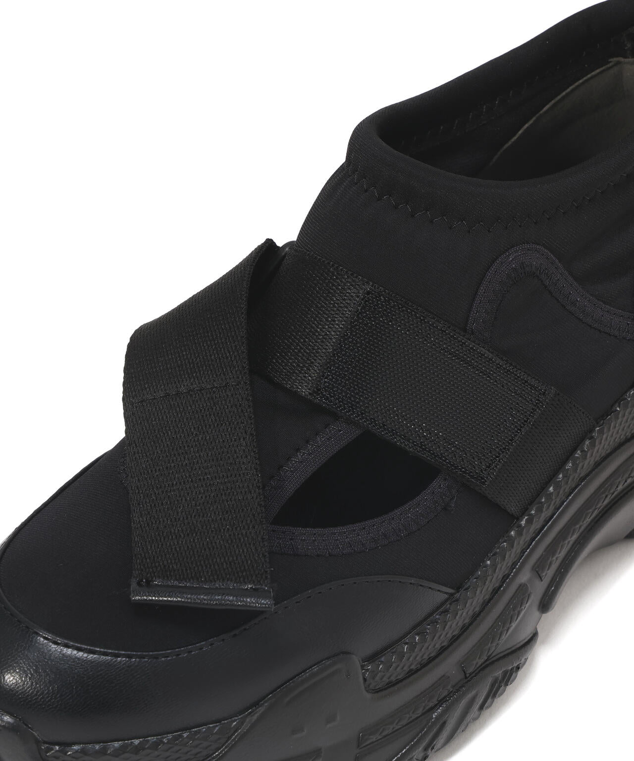 UN3D./アンスリード/CURVE LIGHT SNEAKER