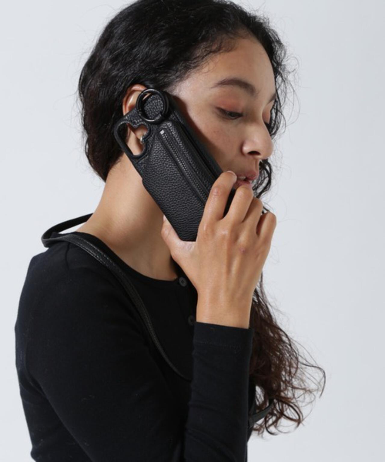 ajew/エジュー/別注【ひも付き】iPhone17/17Pro /BLACK | ROYAL FLASH