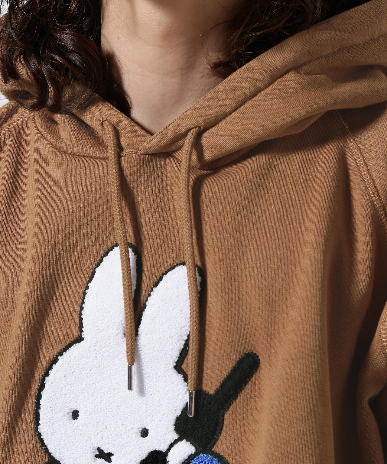 POP TRADING COMPANY/Pop & Miffy Calling Applique Hooded Sweat