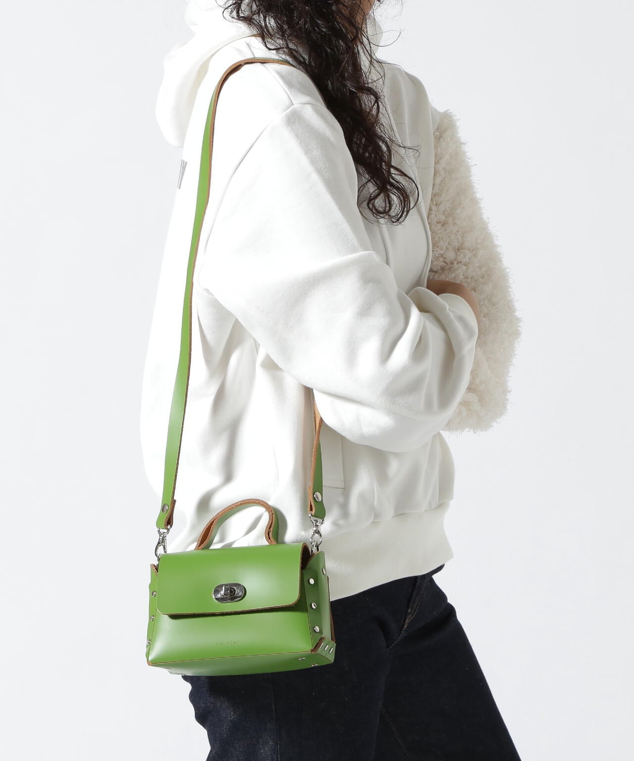 29aaf07c-6ac3-5910-8836-b3259875016d_Image