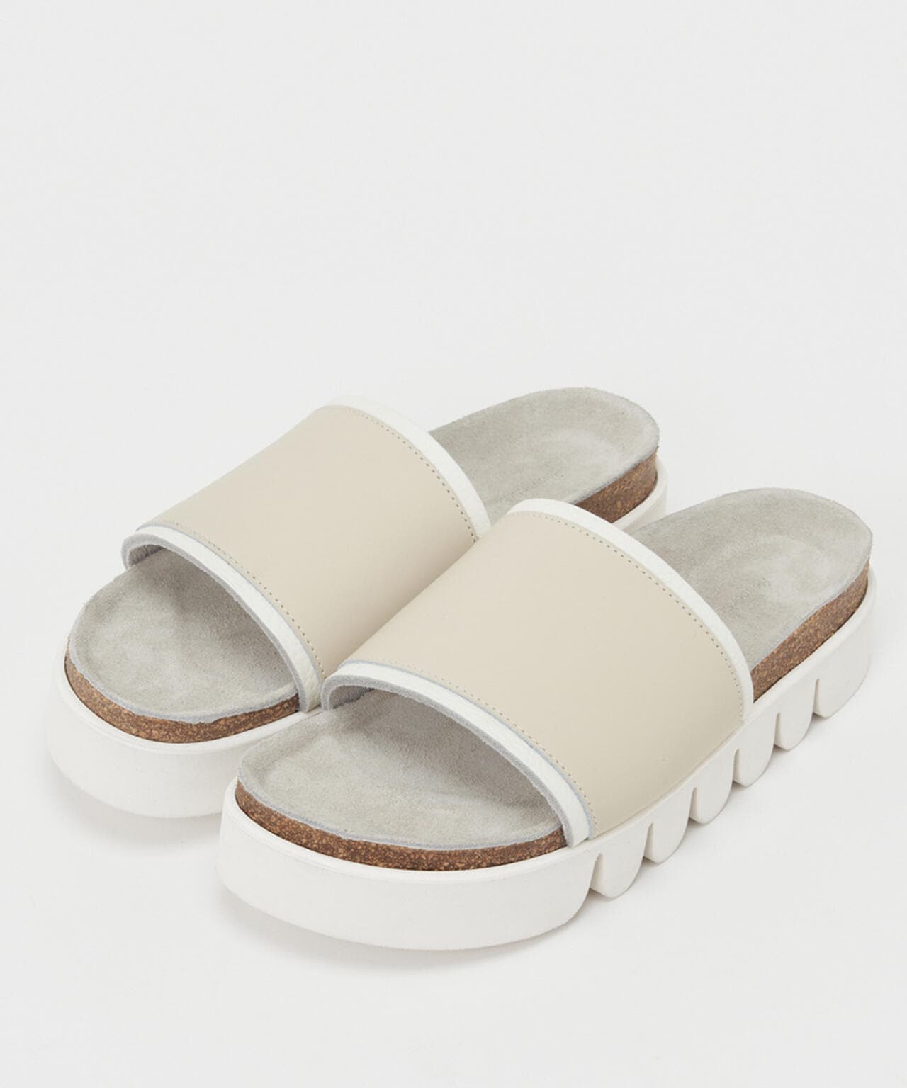 2ddb8106-8113-58a4-87fe-010f0b045404_Image