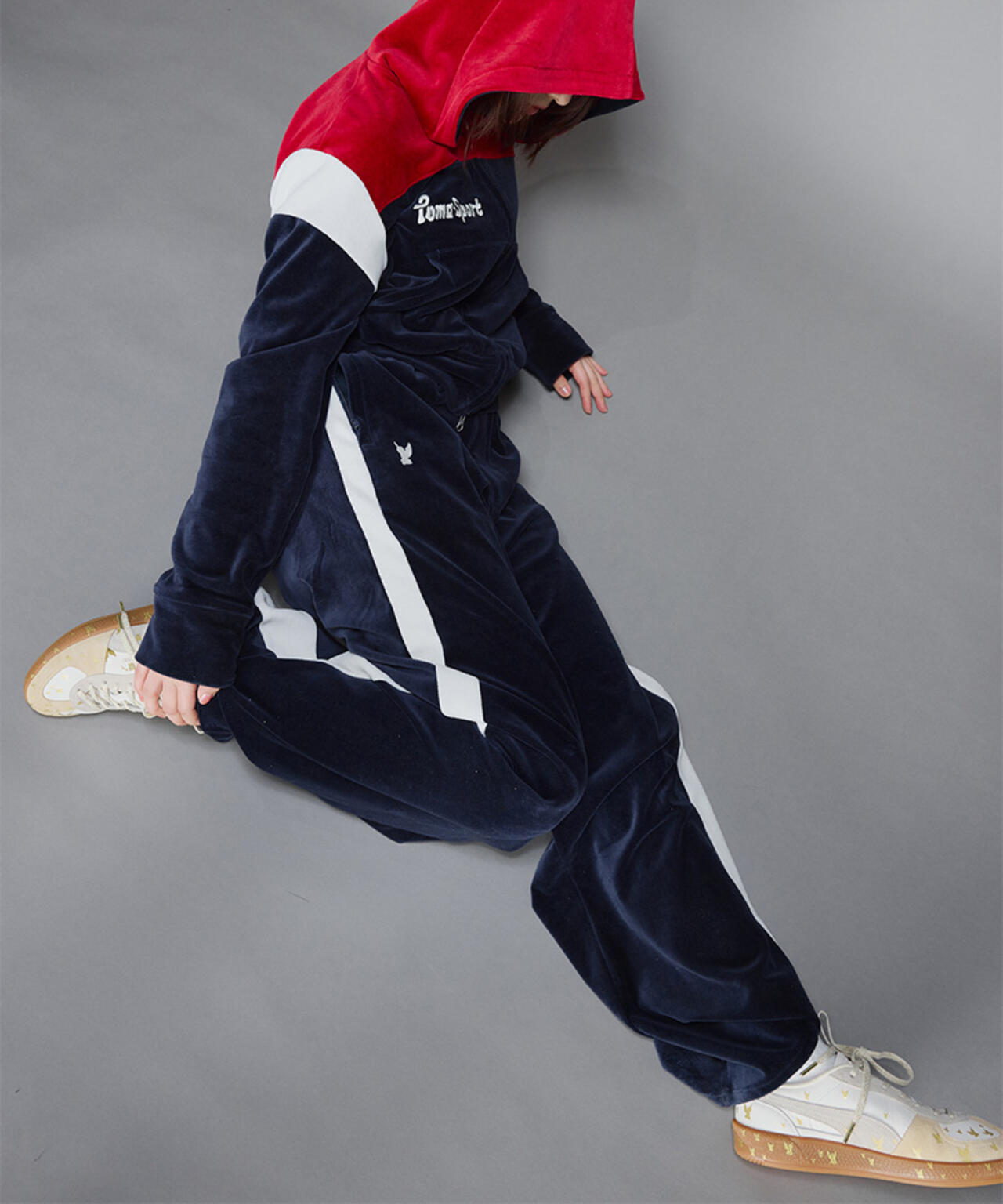 PUMA × MASU T7 WIDE TRACK PANTS PUMA × MASU T7 SHORT TRACK HOODIE & T7 WIDE TRACK PANTS