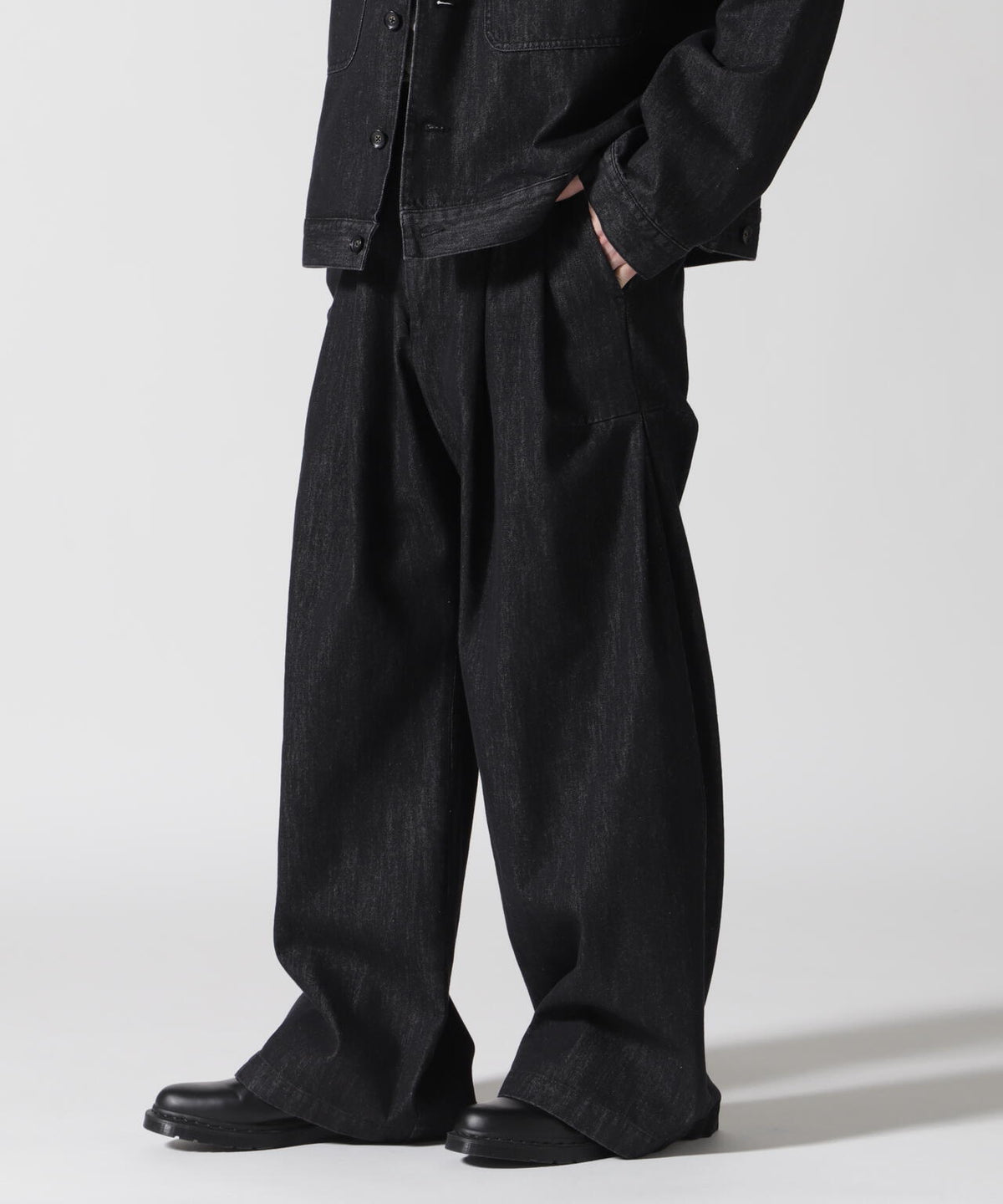 Toironier/トワロニエ/Denim 2Tuck Side Tuck Pants | GARDEN 