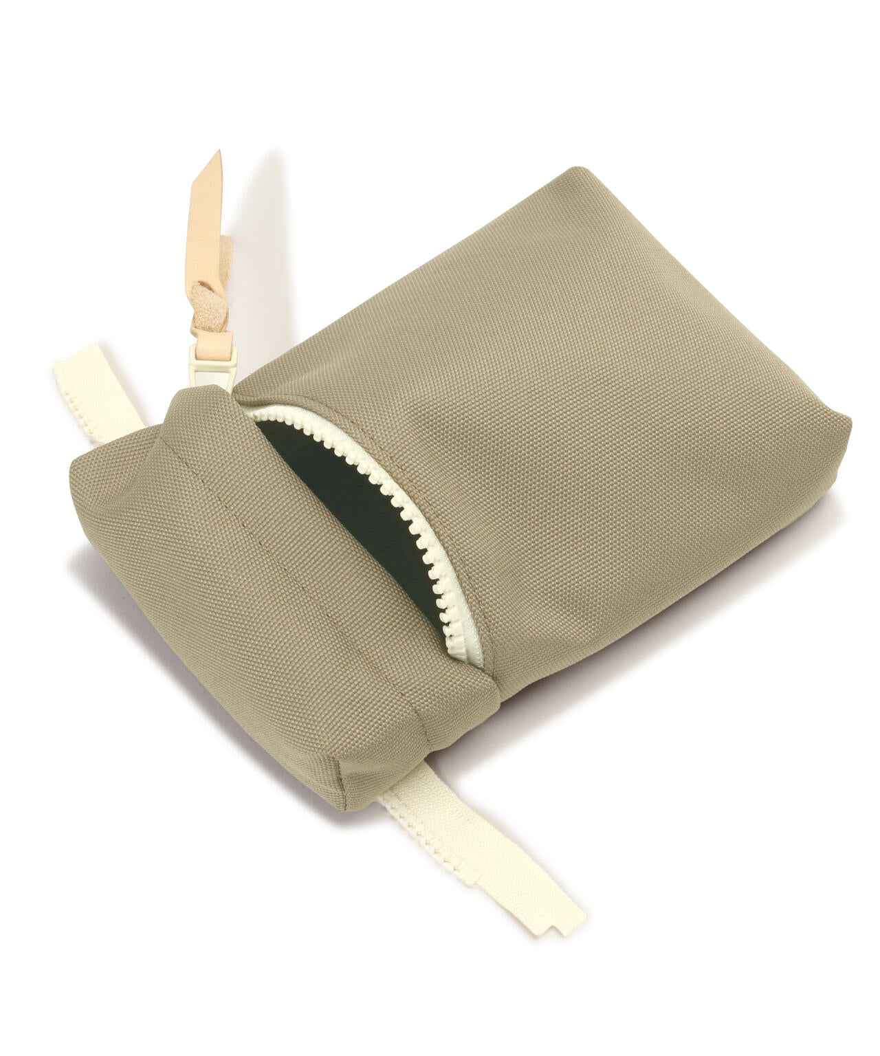 f094b0a0-f3f7-5d80-a023-ddd75206d509_Image