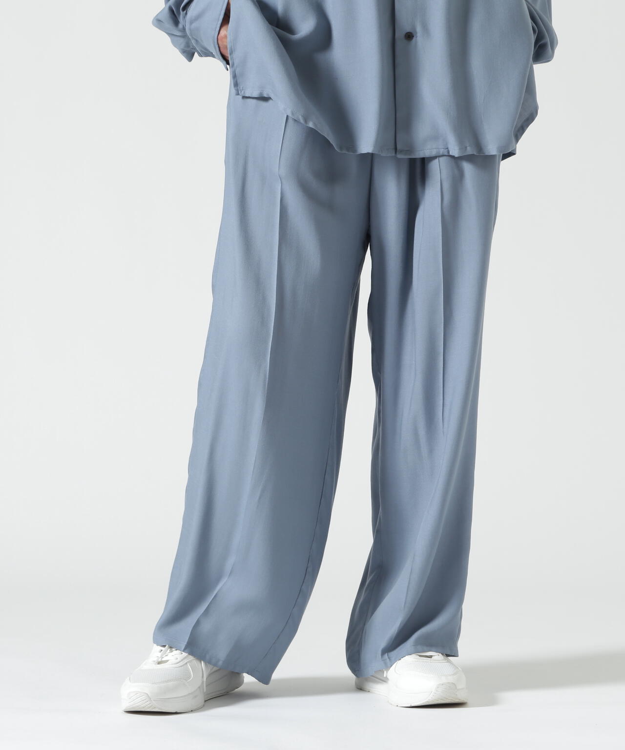 YOKE/ヨーク/Modal Twill Front Flat 1pleated Easy Trousers