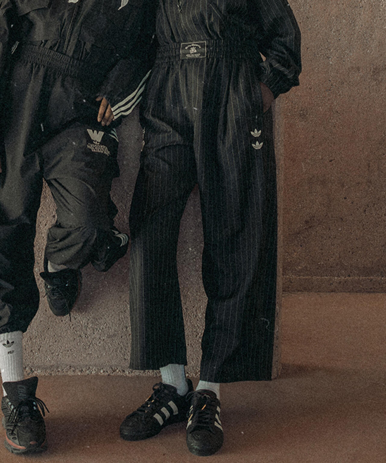 adidas×WILLY CHAVARRIA/アディダス×ウィリーチャバリア/WC PINSTRIPE PANTS