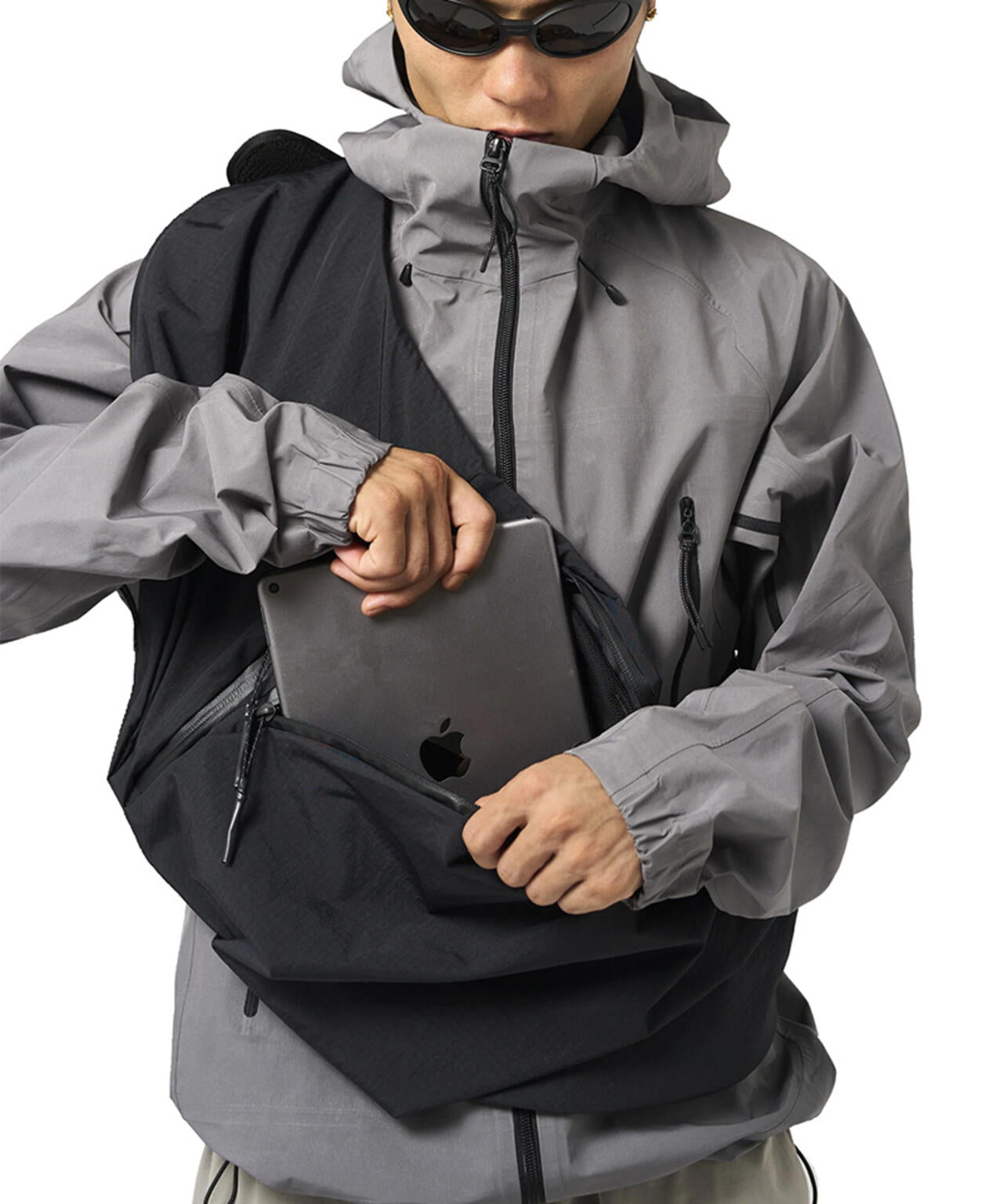 【新品級（試着のみ）】MAASTIK kandma ボディバッグ maastik/マースティック/KANDMA/mstk-001-BA2502 | GARDEN（ガーデン