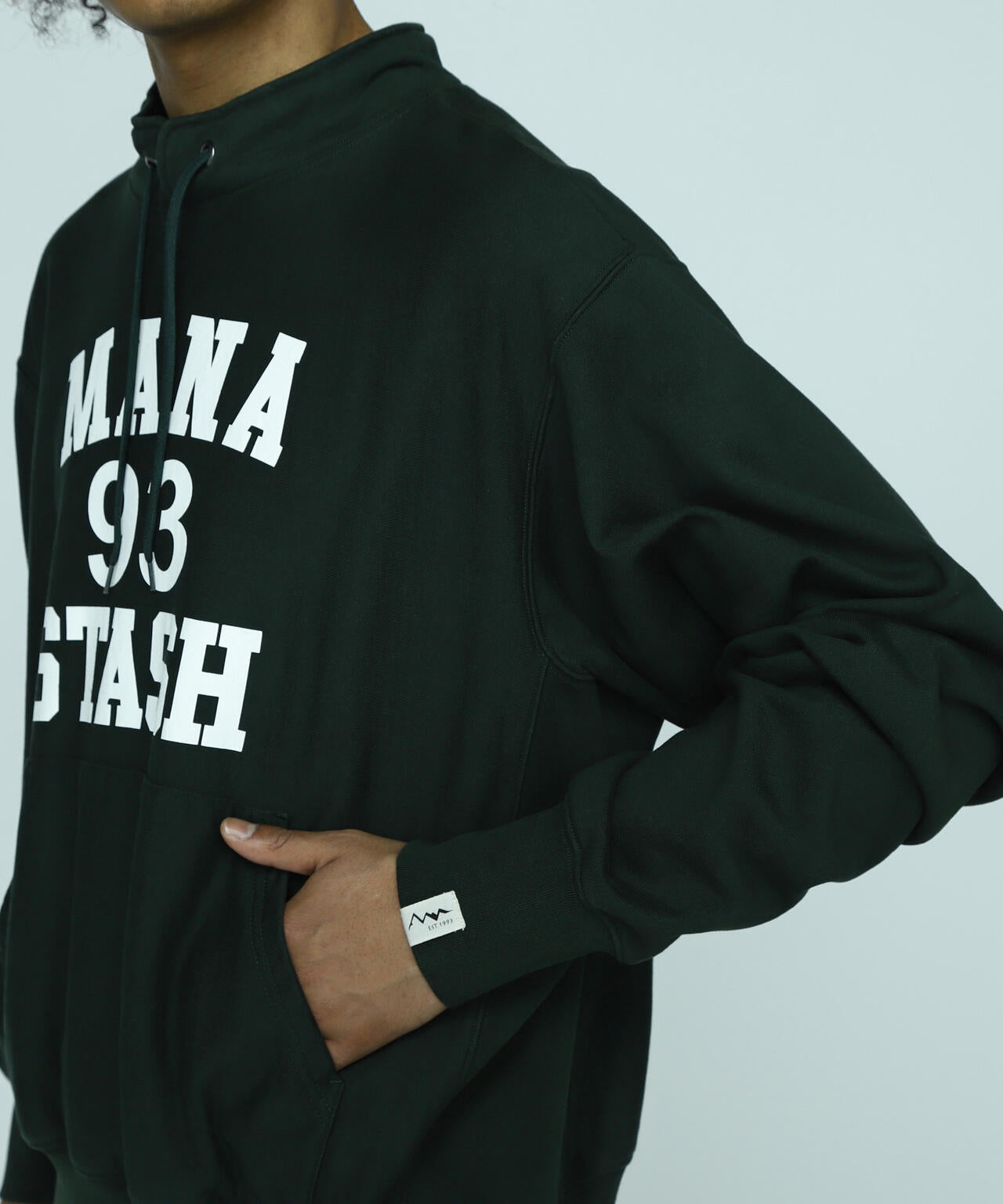 MANASTASH/マナスタッシュ/COLLEGE LOGO STAND COLLAR SWEAT