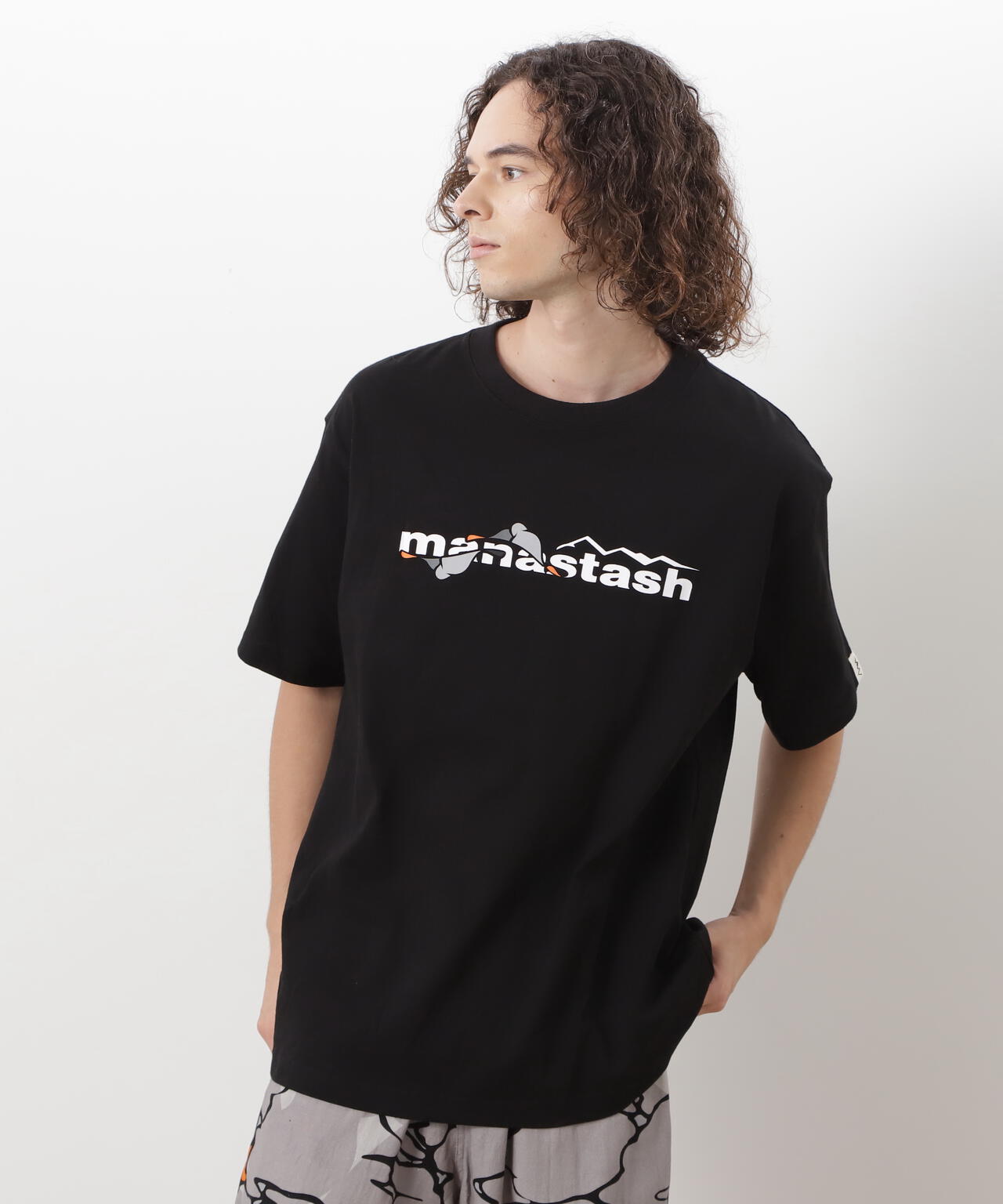 MANASTASH/マナスタッシュ/MHAK LOGO  TEE