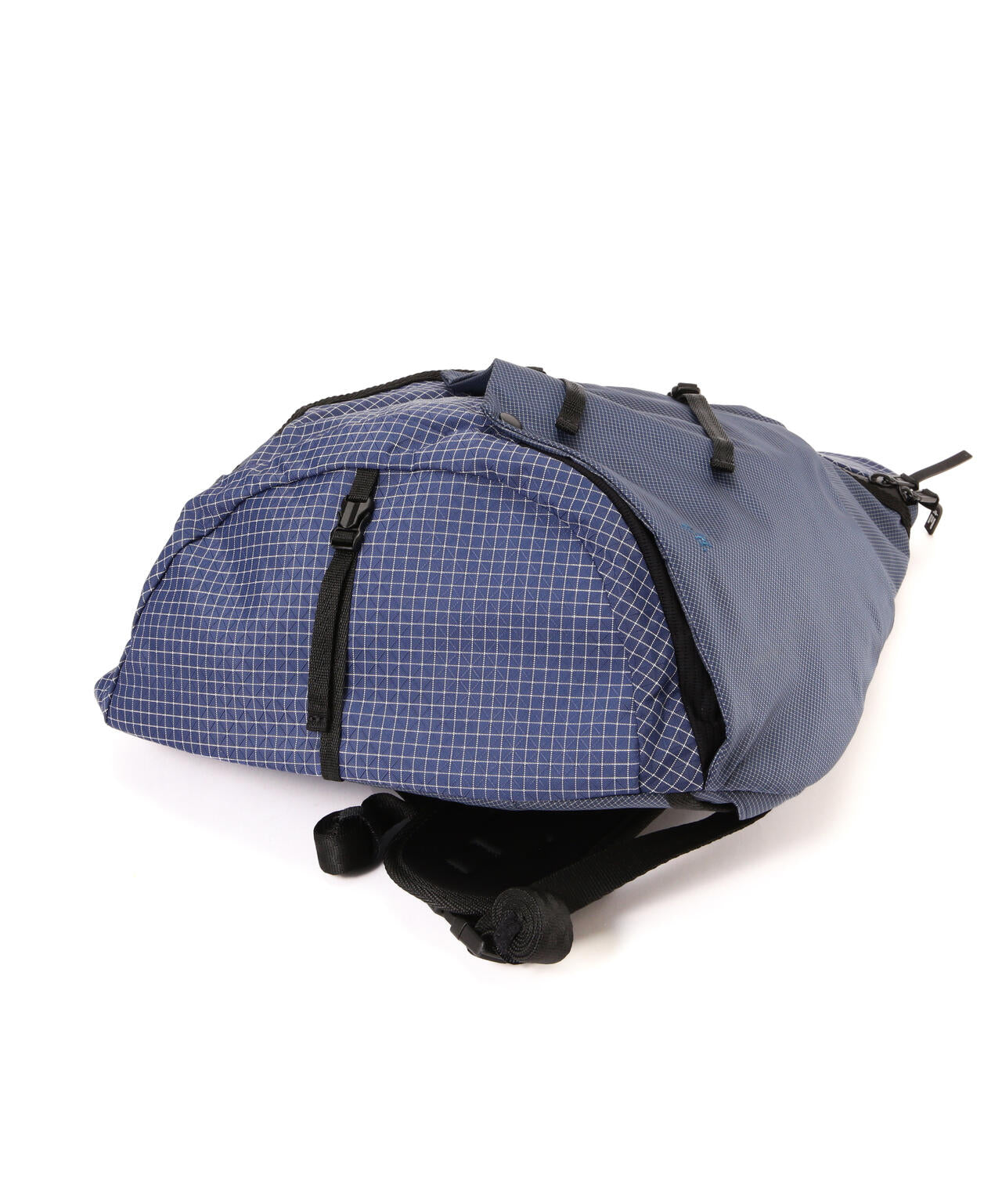 F/CE.(エフシーイー) 3POINTS SLINGER BAG | MANASTASH（マナ