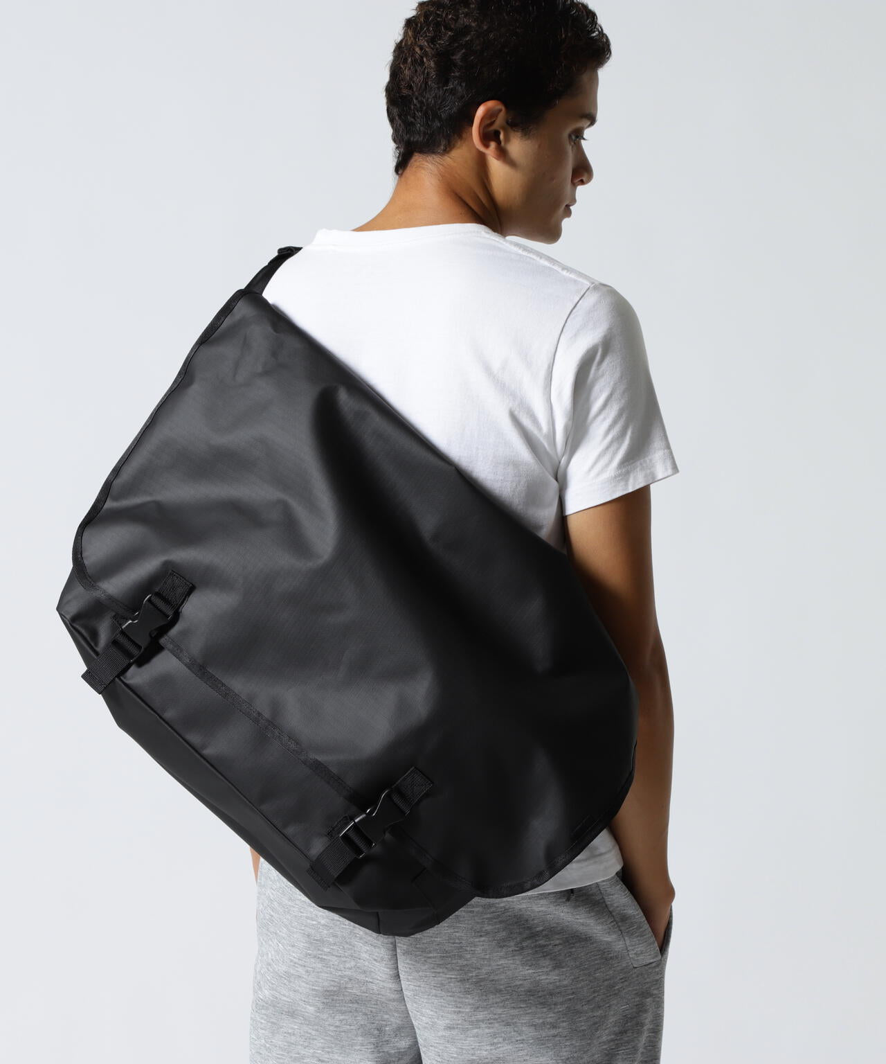 はっちー　フリーメイソンバックパック Slick 2way waist bag No.02485 ｜master-piece | マスターピース公式