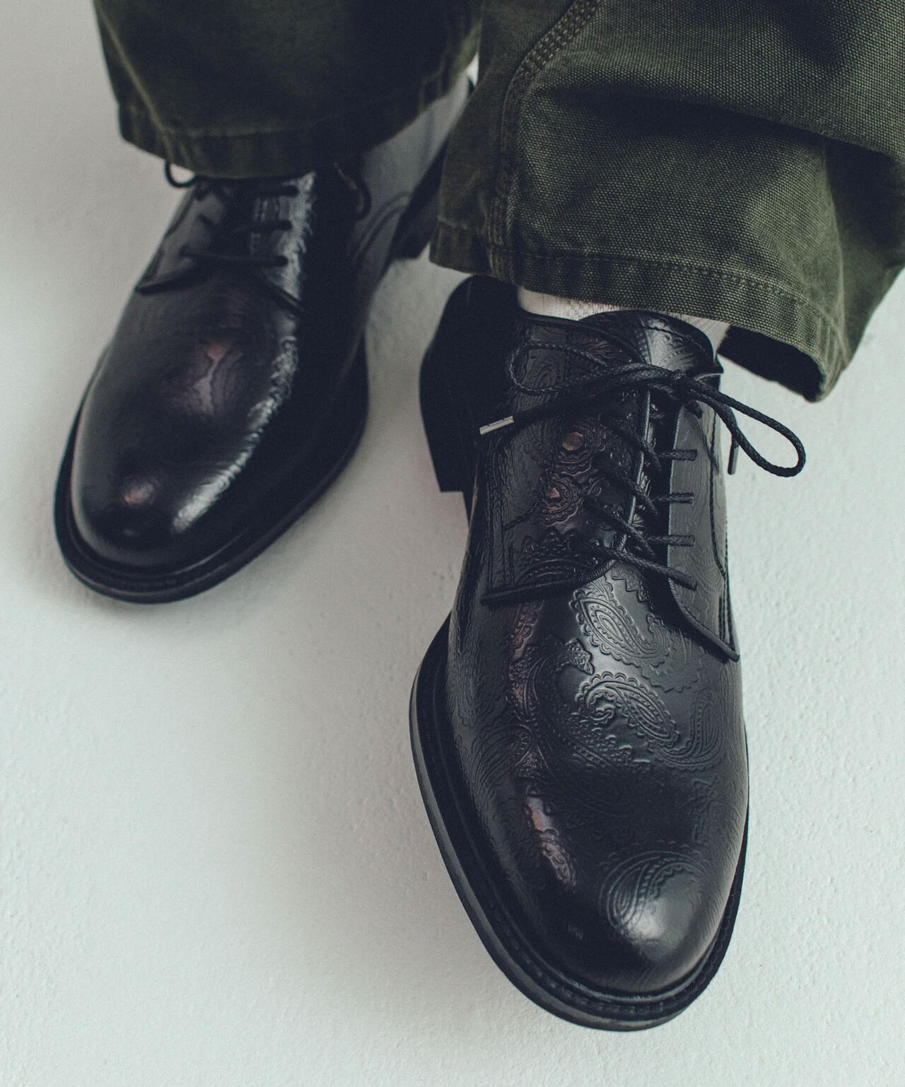 The Kenford Fineshoes/MENS CLASSIC PLAIN TOE / BLACK PAISLEY