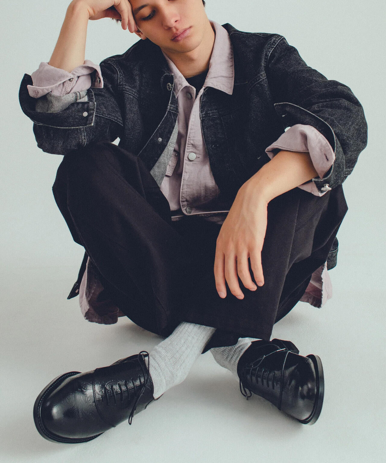 The Kenford Fineshoes/MENS CLASSIC SADDLE /  BLACK PAISLEY