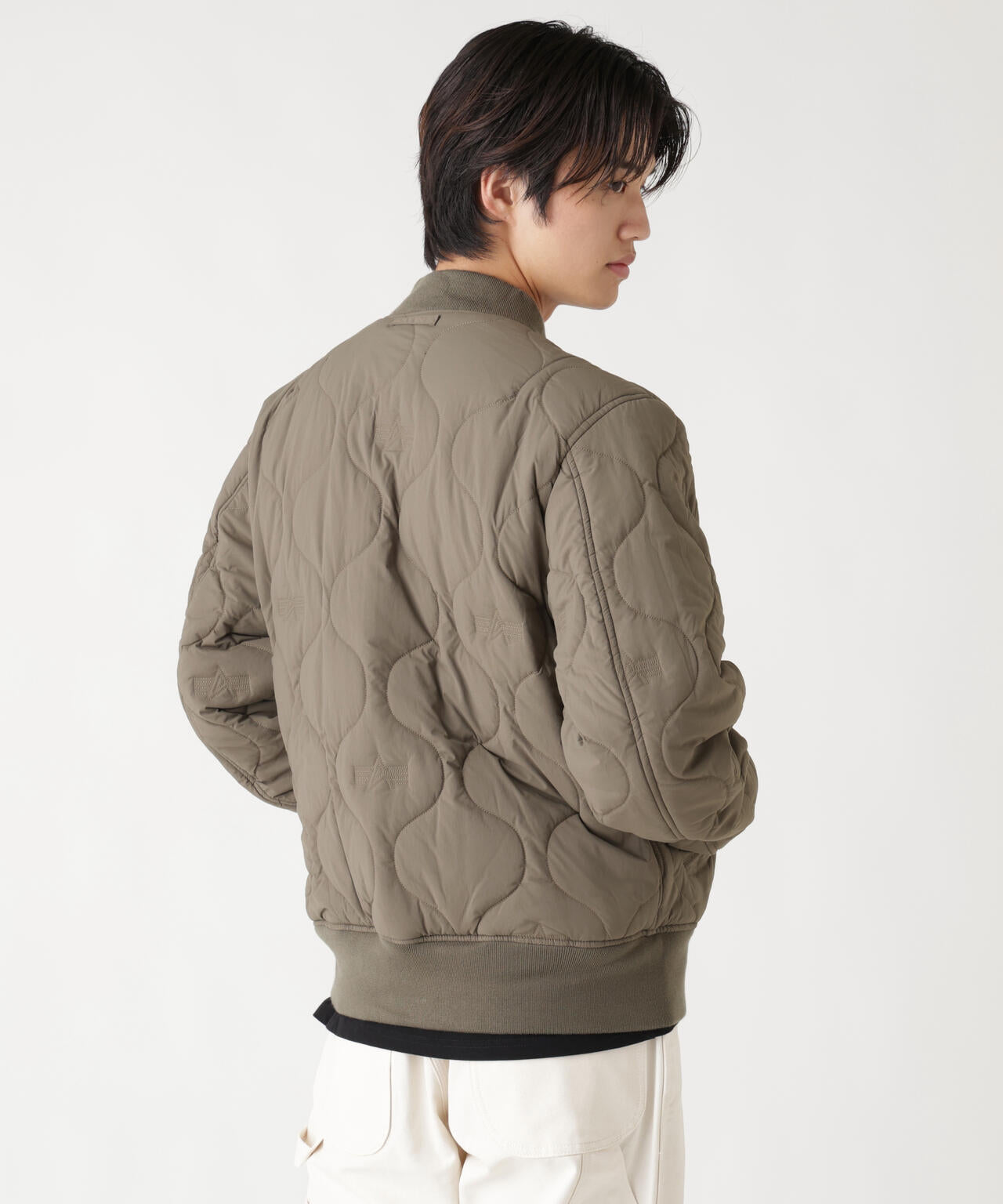 REVERSIBLE ONION QUILTED MA-1 FLIGHT JACKET | Alpha Industries