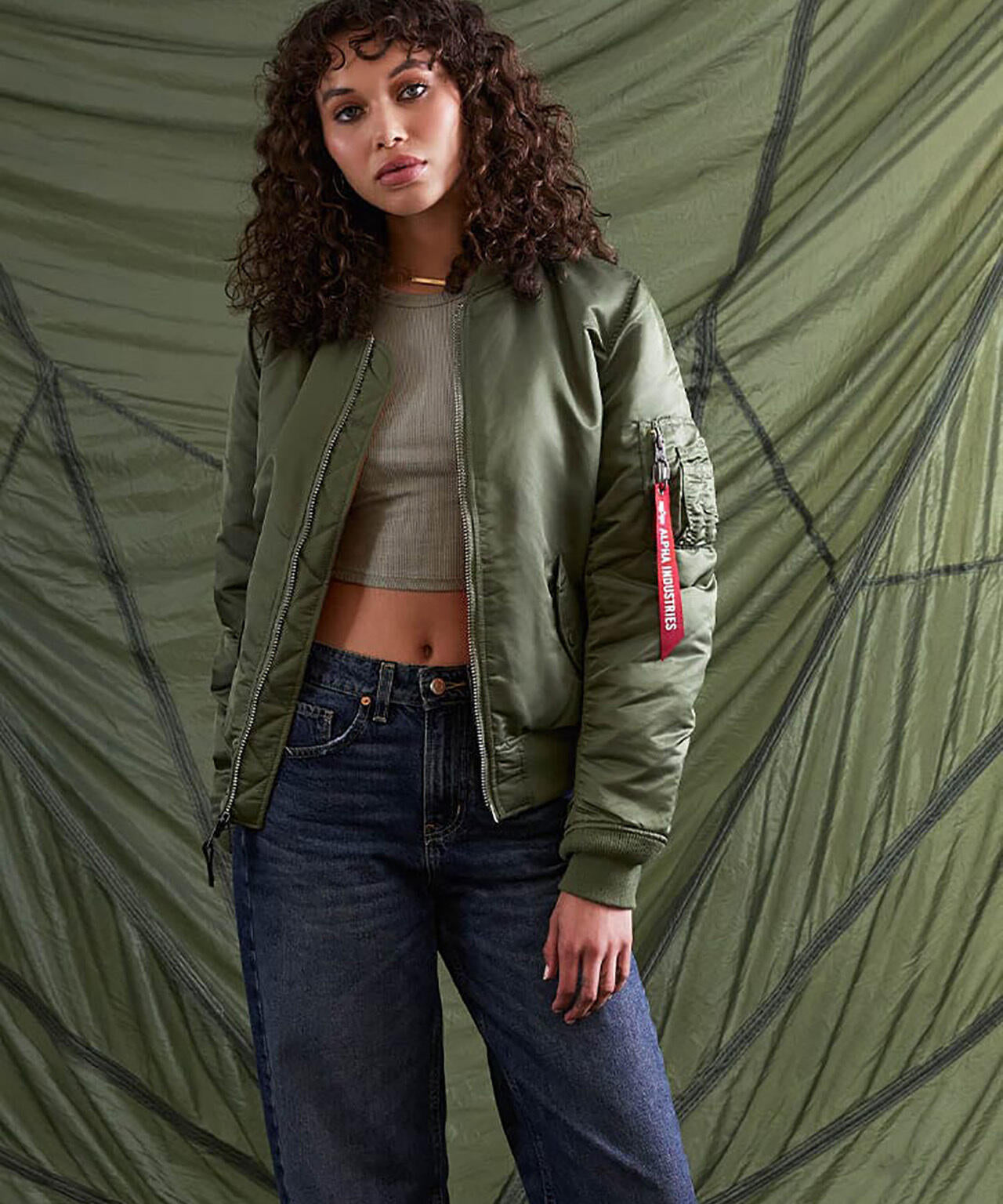 MA-1 W | Alpha Industries（アルファ インダストリーズ） ｜【公式