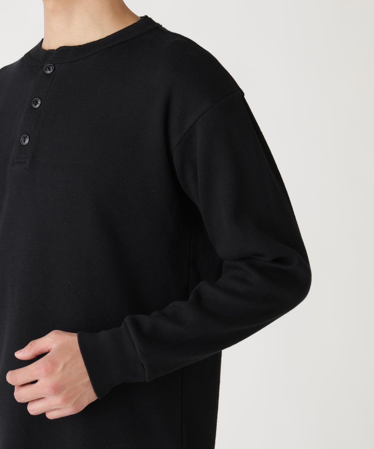 HONEYCOMB WAFFLE LS HENLEY NECK T-SHIRT | Alpha Industries