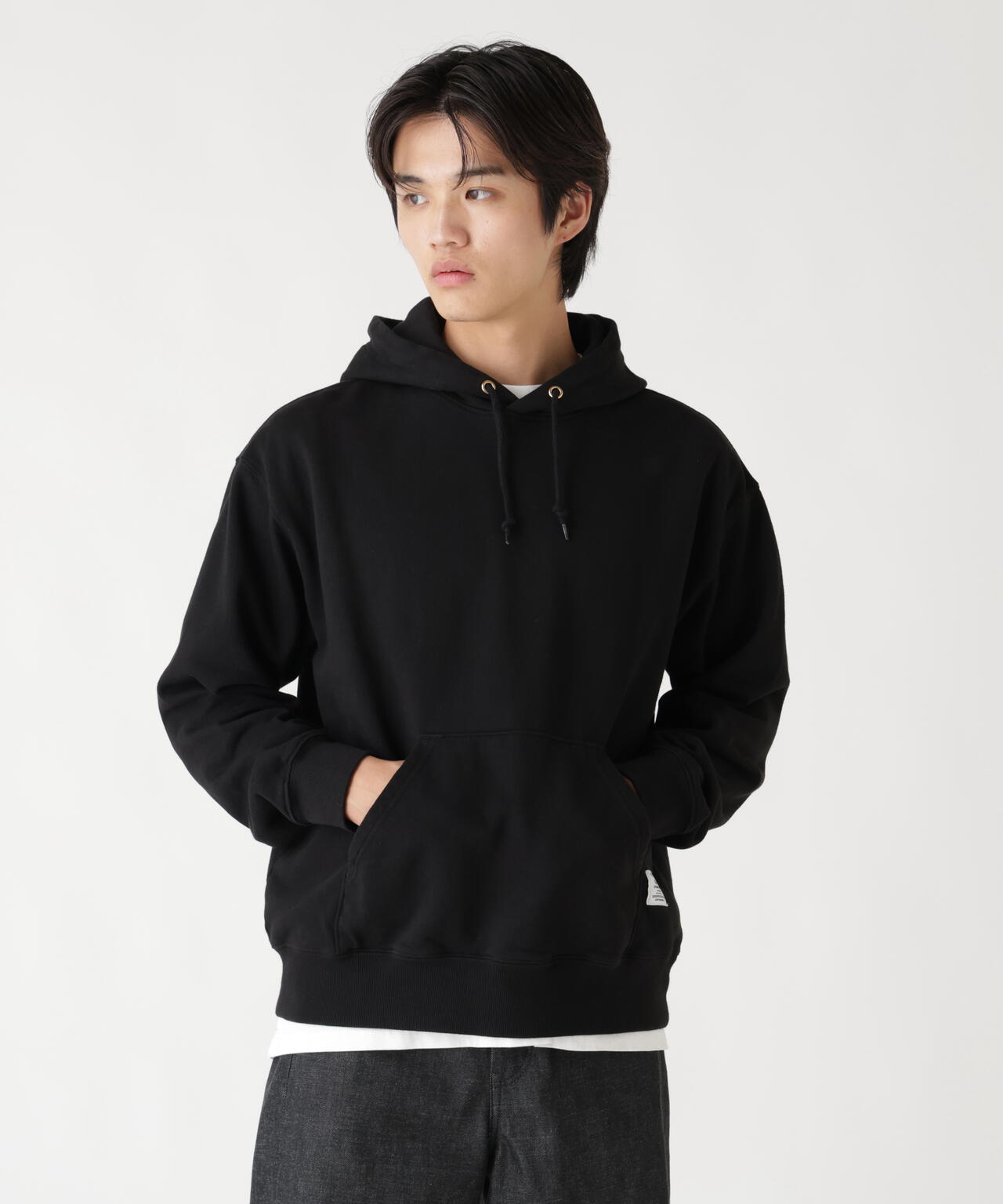 PLAIN HOODIE