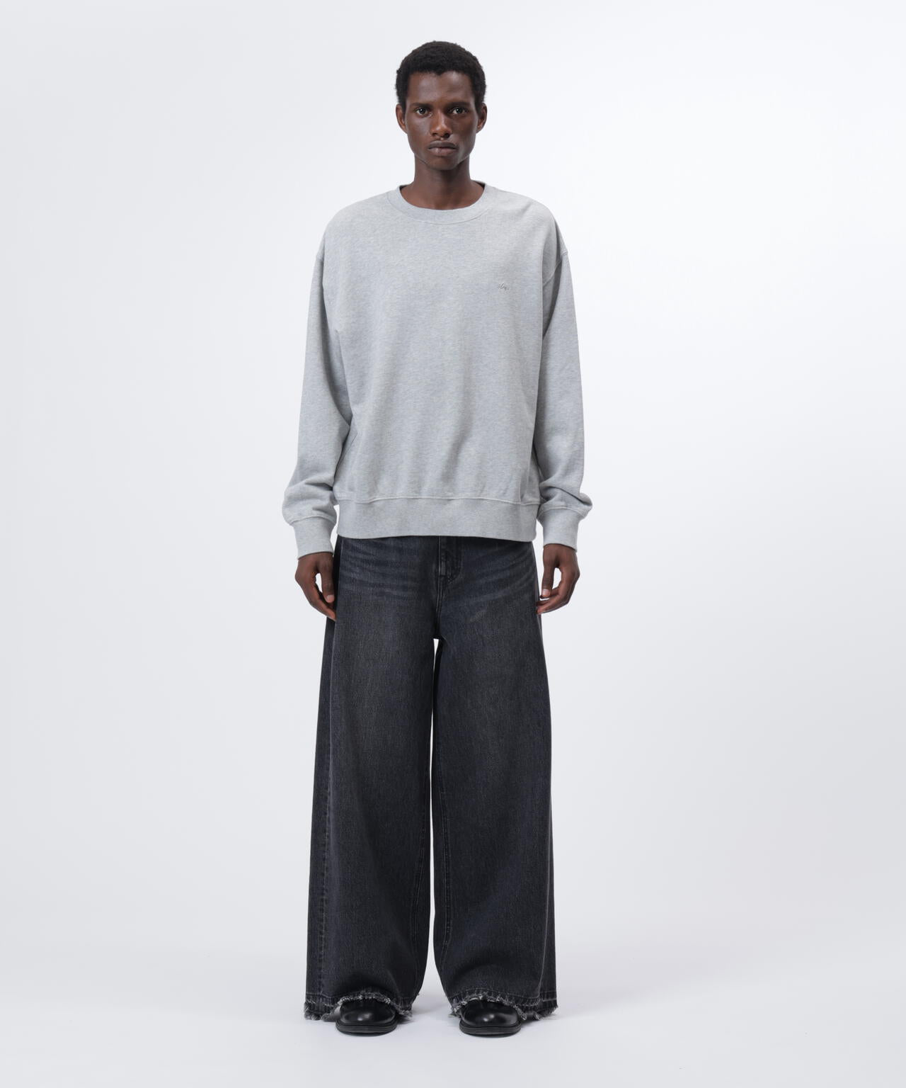SNOW WASH CREW SWEAT | Alpha Industries（アルファ インダストリーズ
