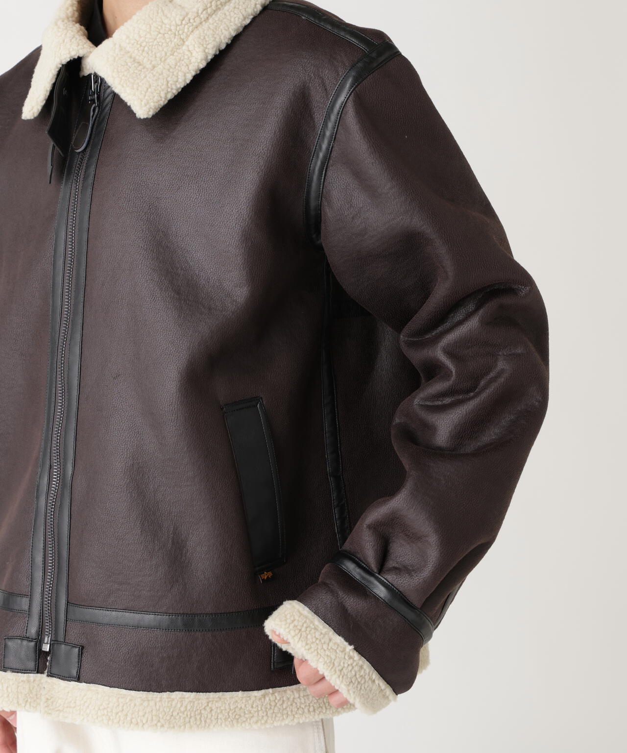 MOUTON B-3 | Alpha Industries（アルファ インダストリーズ