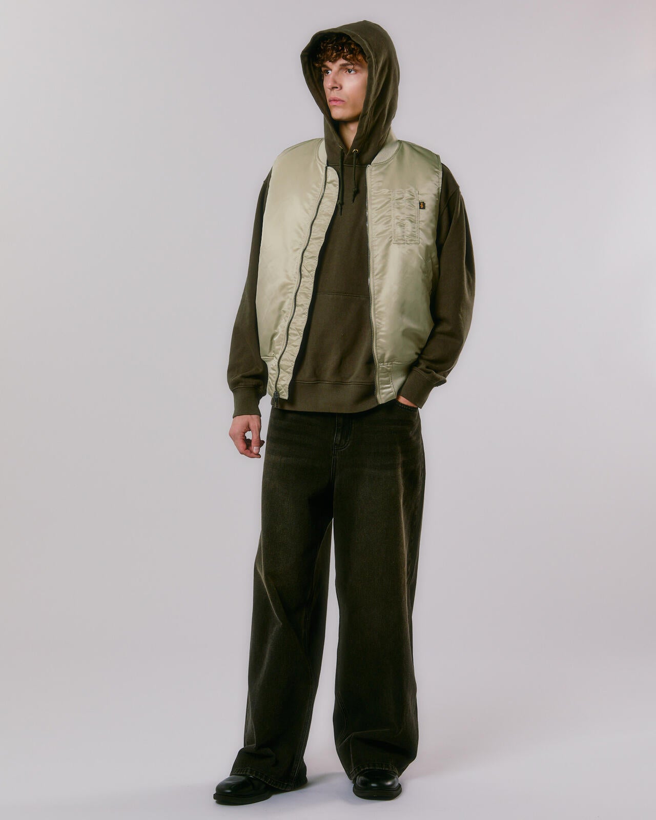 MA-1 FLIGHT VEST | Alpha Industries（アルファ インダストリーズ