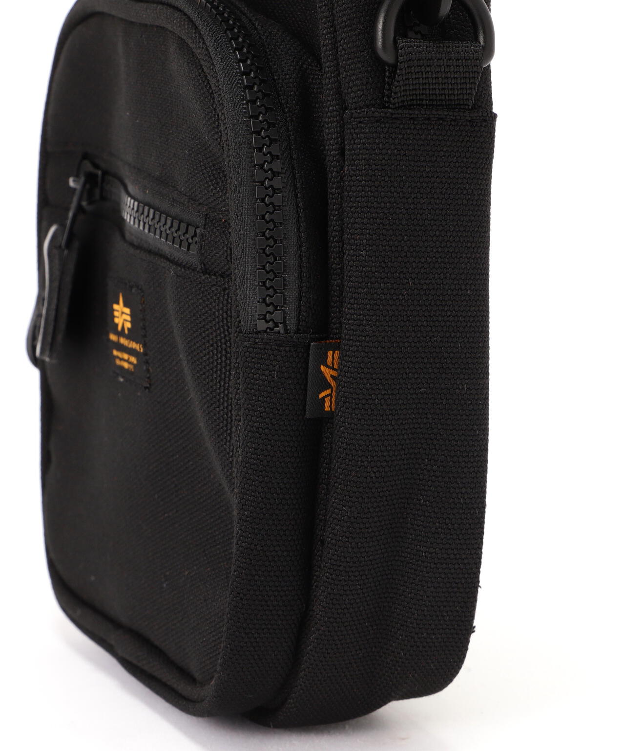 Label Messenger Bag S | Alpha Industries（アルファ