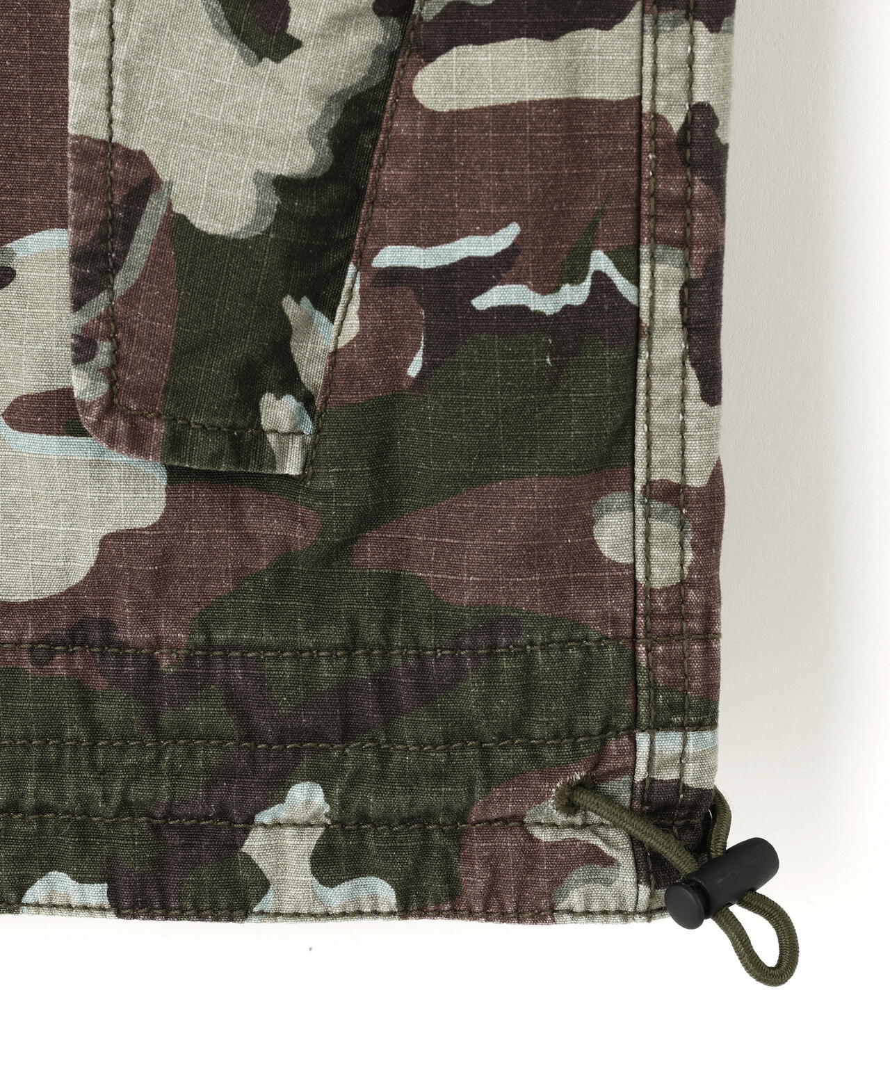 beautiful people × Alpha｜double-end camouflage cargo pants