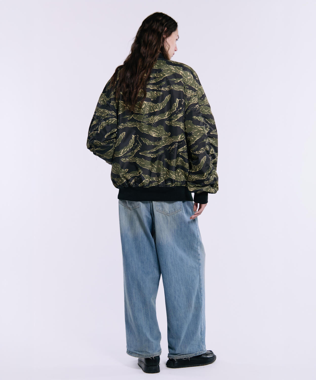 美品 限定 ALPHA ドロップショルダー L-2B MA-1 オーバーサイズ L-2B OVERSIZED FLIGHT JACKET | Alpha Industries（アルファ