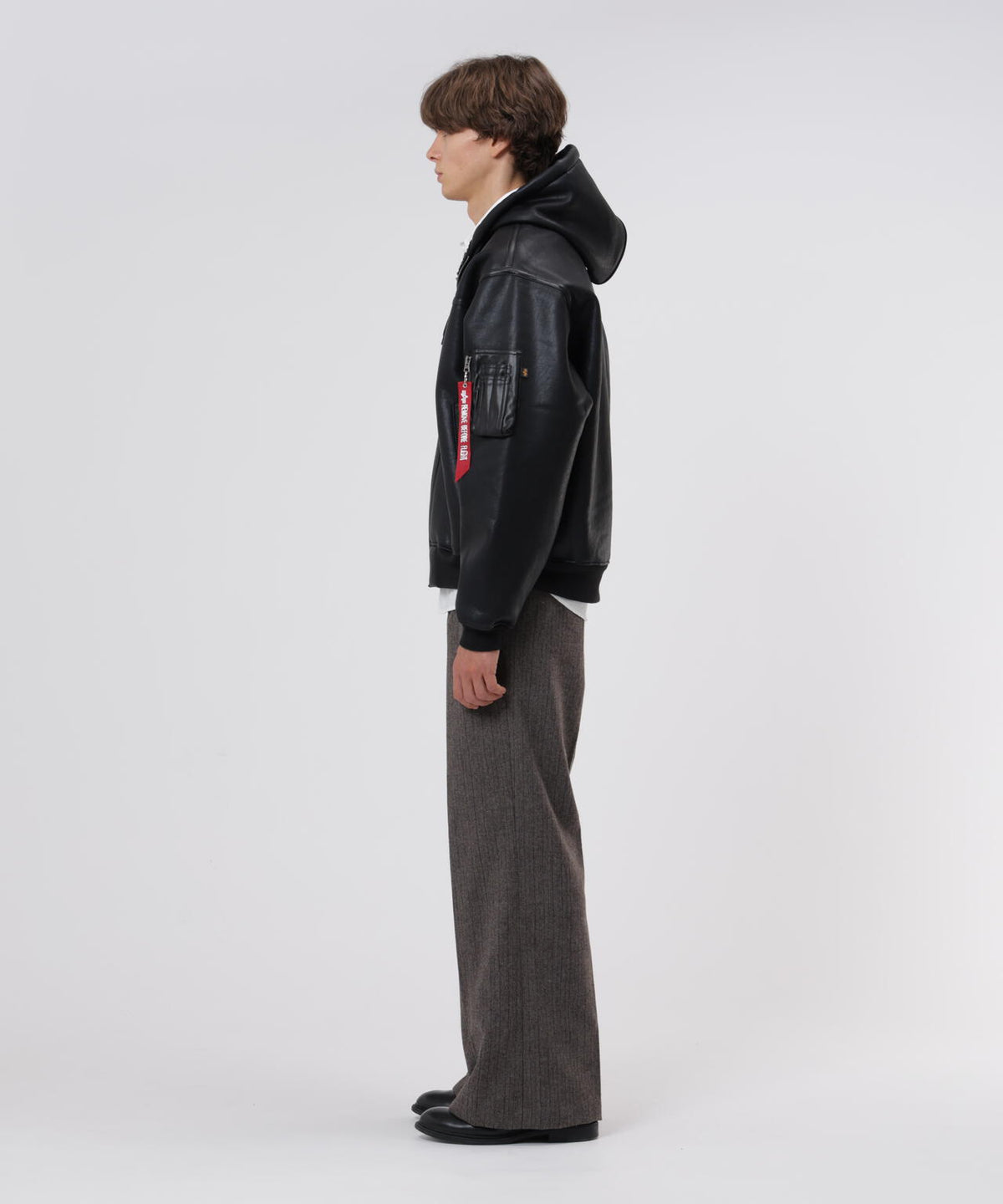 187cm C:80 W:70 H:91 着用サイズ：L