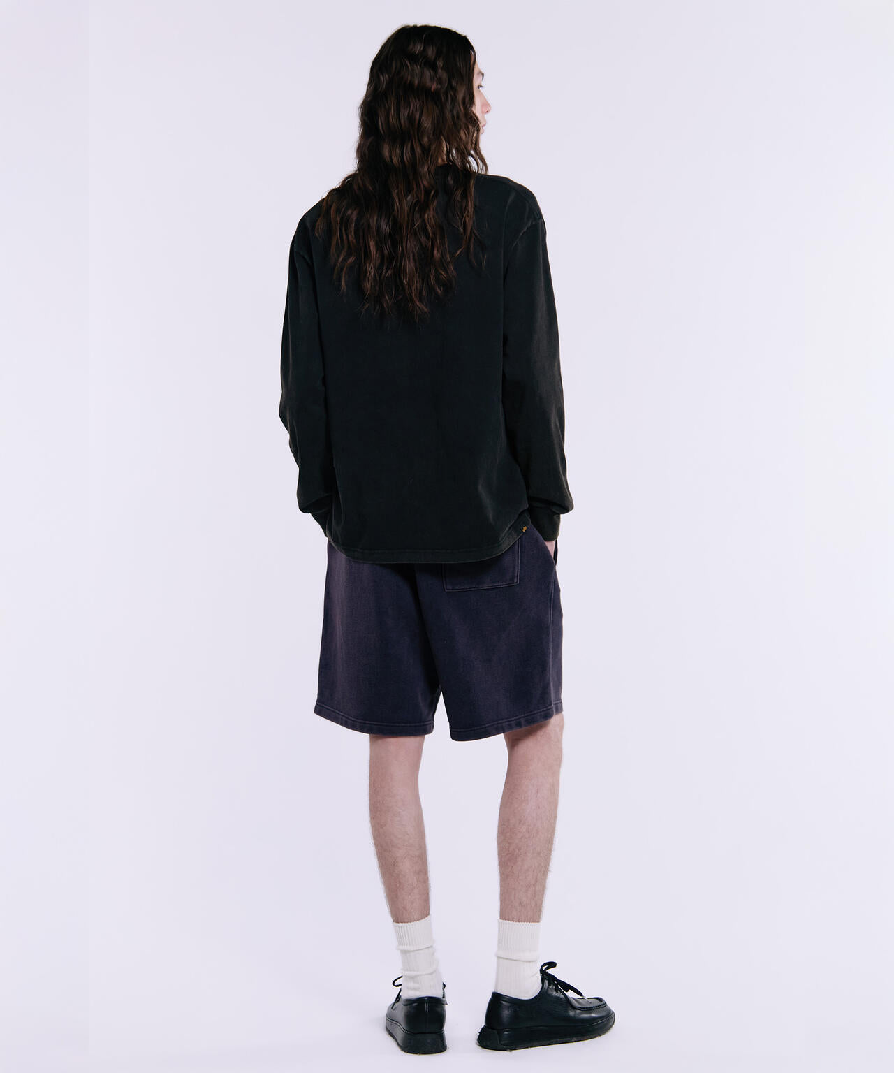 SNOW WASH SWEAT SHORTS | Alpha Industries（アルファ