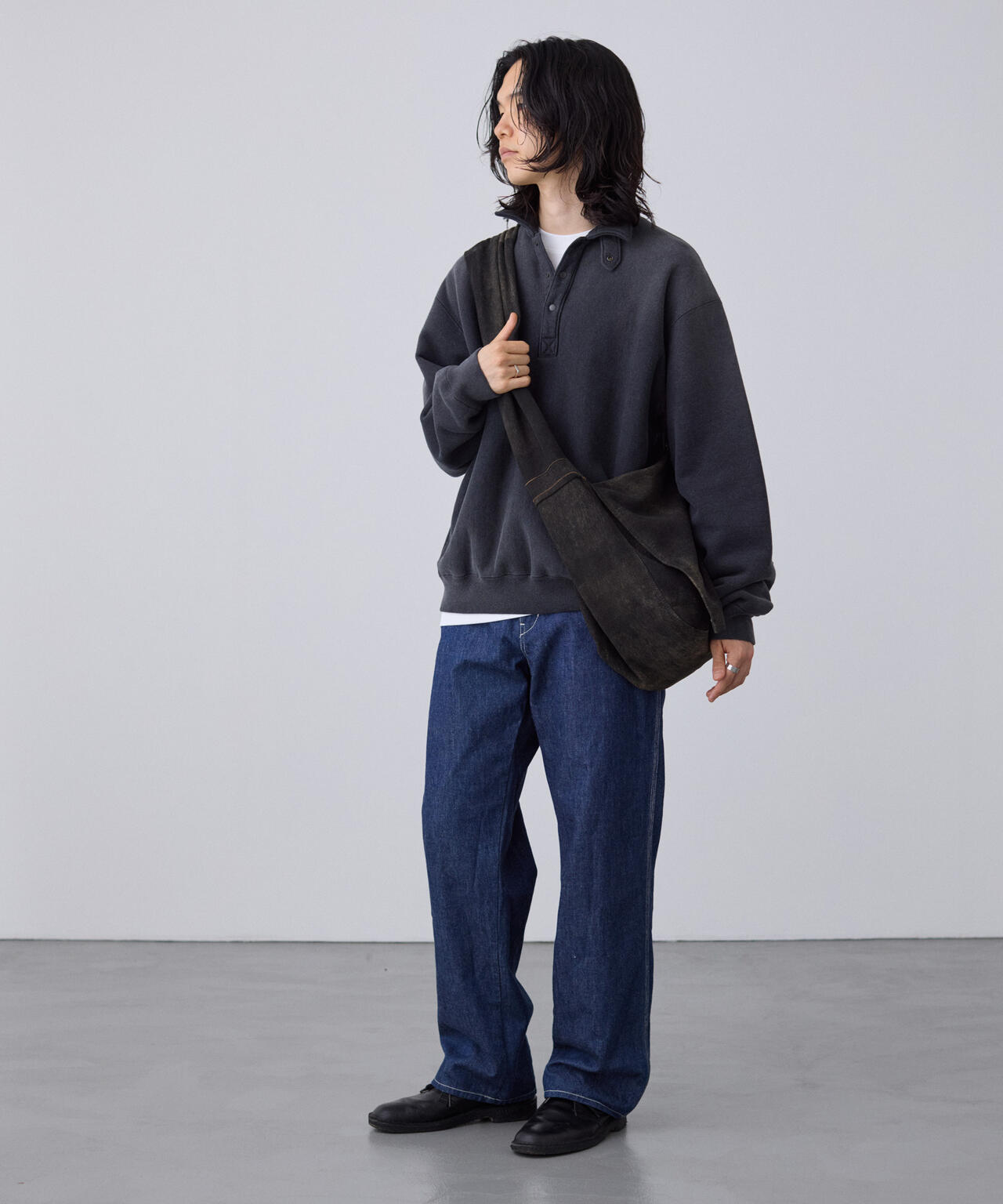 SEVEN BY SEVEN / LEATHER SHOULDER BAG ‐ Goat suede Antique finish