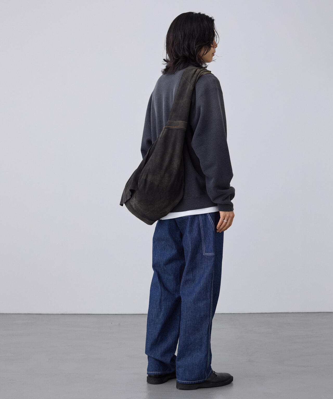 SEVEN BY SEVEN / LEATHER SHOULDER BAG ‐ Goat suede Antique finish